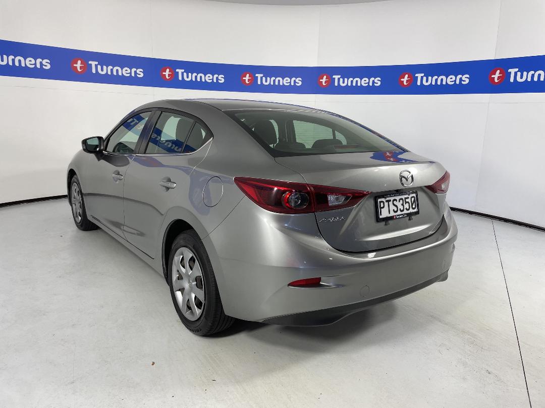 Photo '5' of Mazda Axela