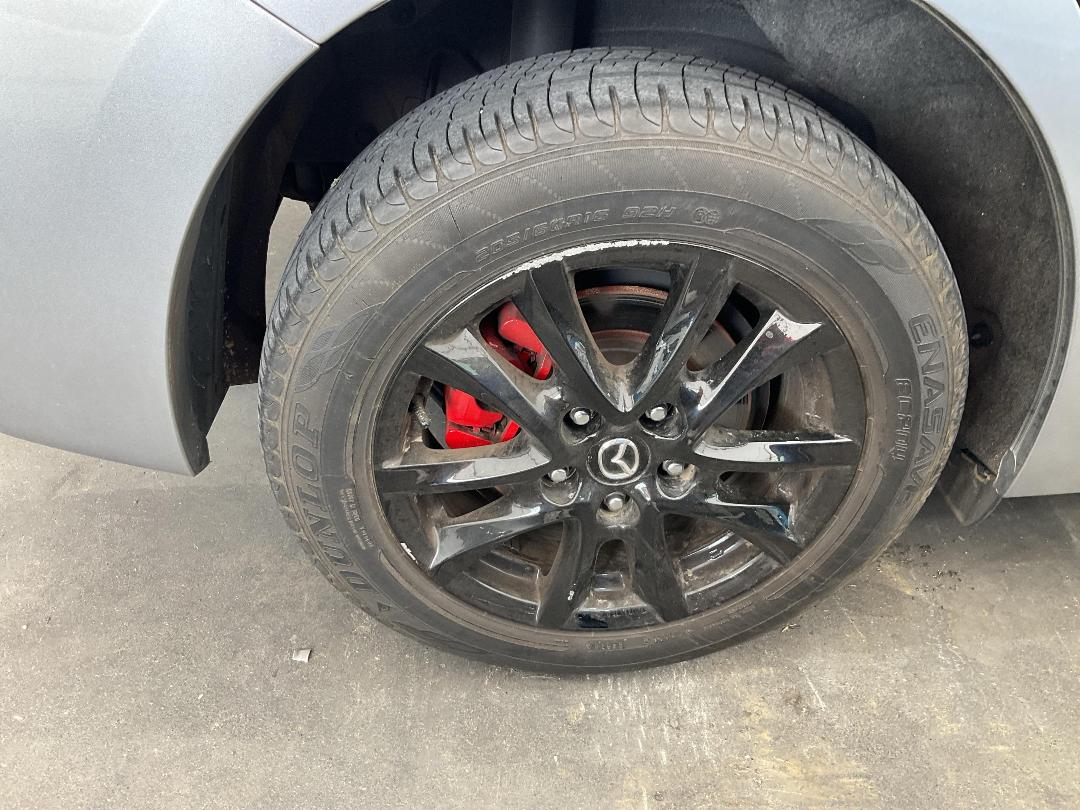 Photo '17' of Mazda Axela