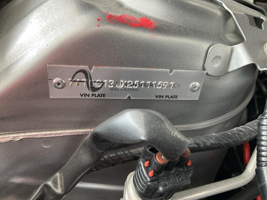 Photo '34' of Mazda Axela