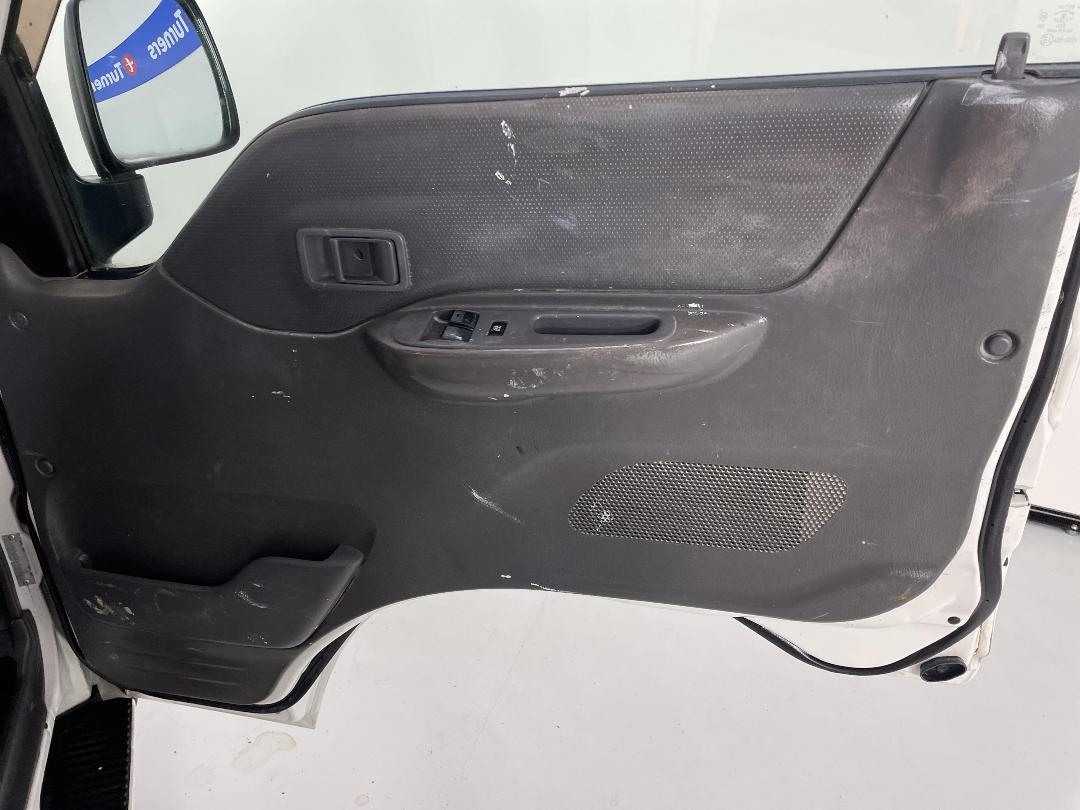 Photo '15' of Mazda Bongo Photo '15' of Mazda Bongo