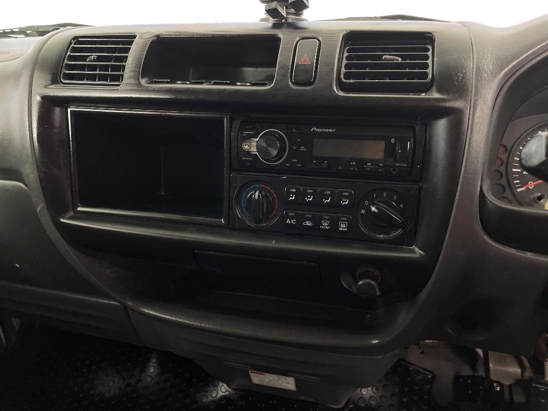 Photo '18' of Mazda Bongo Photo '18' of Mazda Bongo