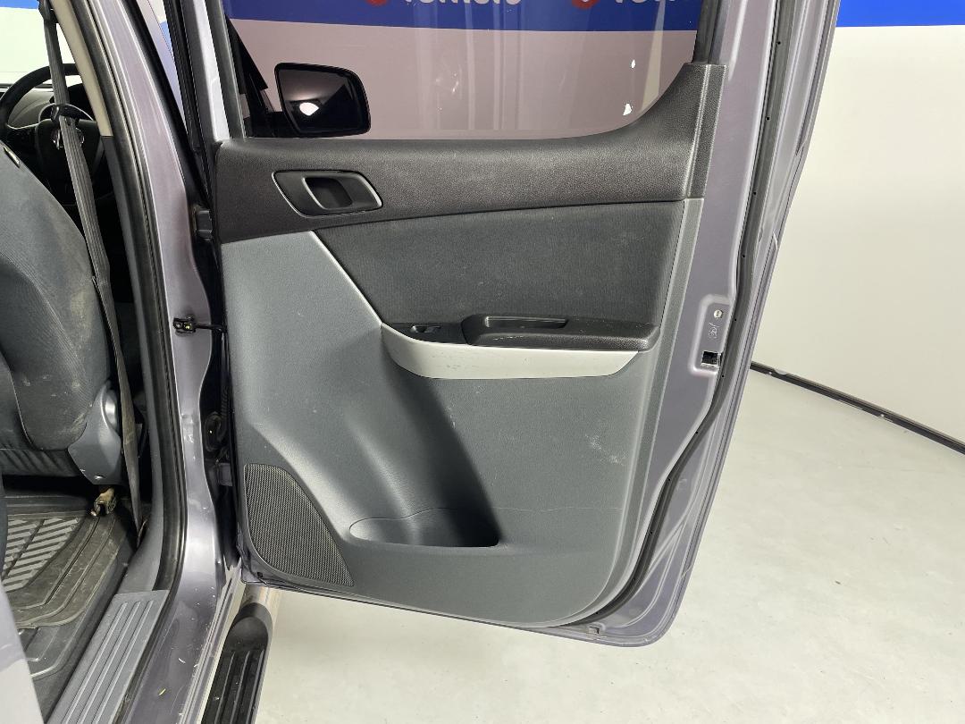 Photo '17' of Mazda Bt-50 GLX D/C W/S