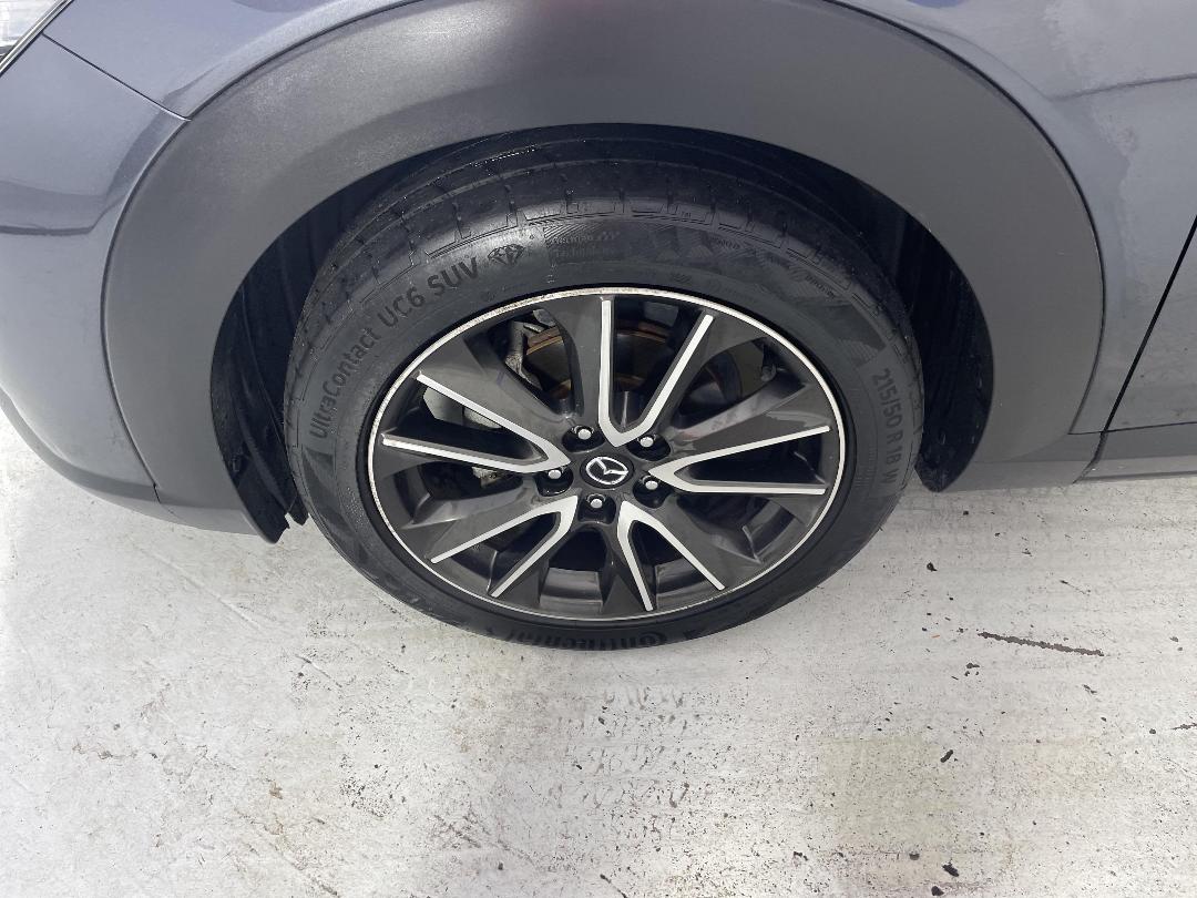 Photo '10' of Mazda CX-3