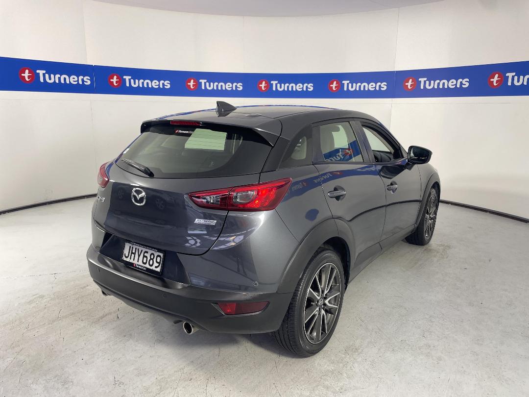 Photo '7' of Mazda CX-3