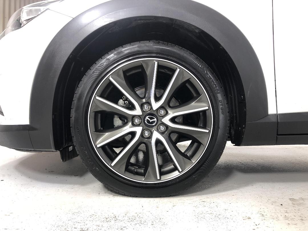 Photo '8' of Mazda CX-3 GSX