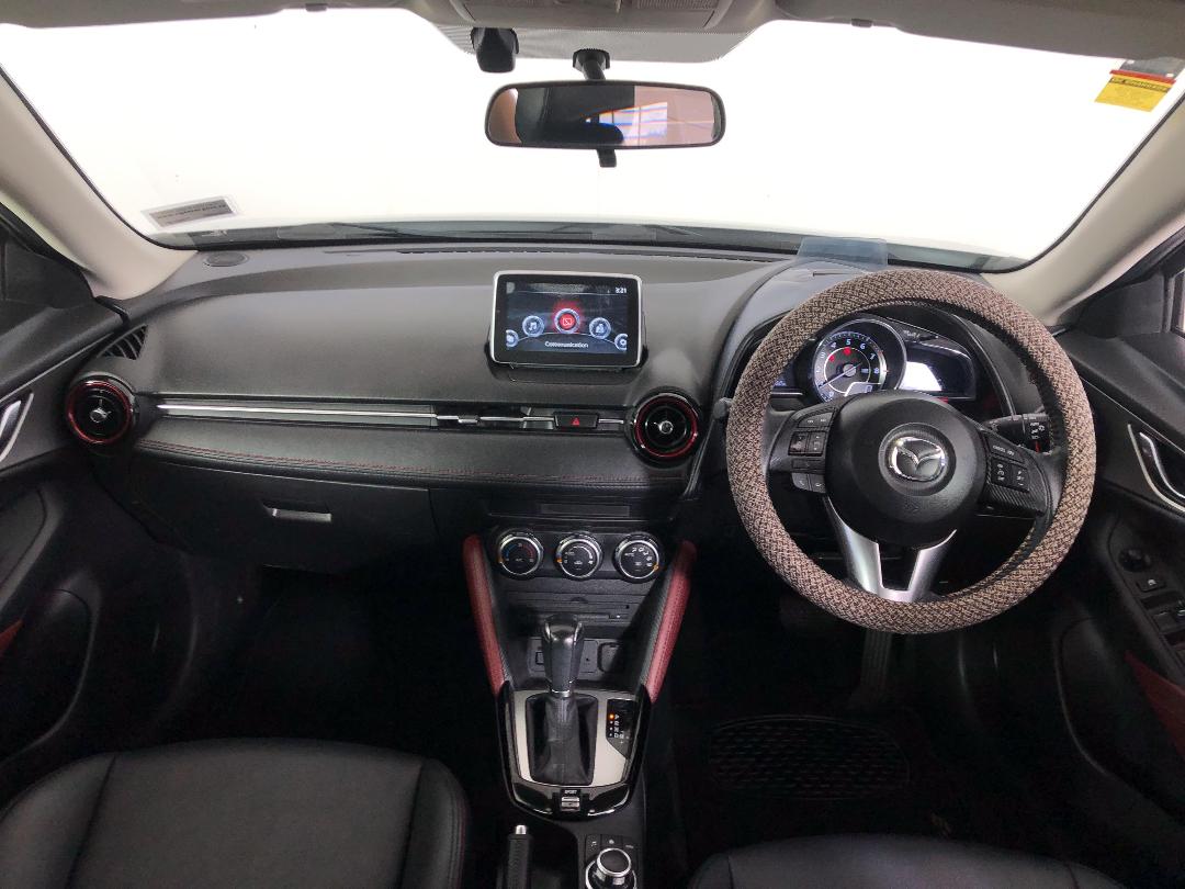 Photo '15' of Mazda CX-3 GSX