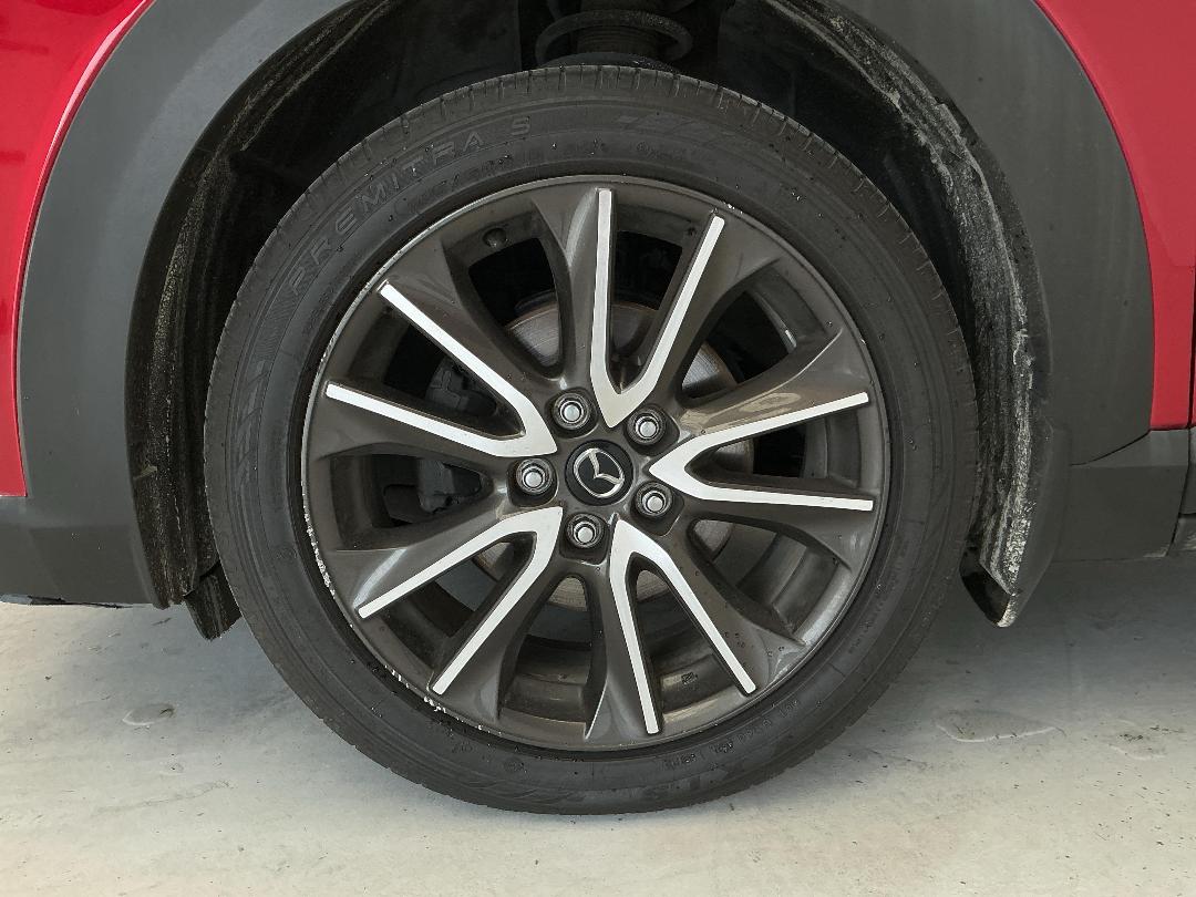 Photo '10' of Mazda CX-3