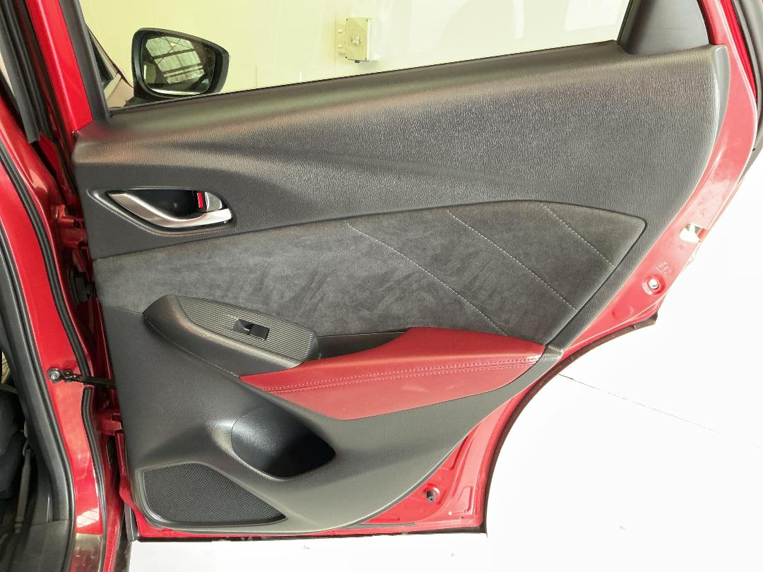 Photo '19' of Mazda CX-3