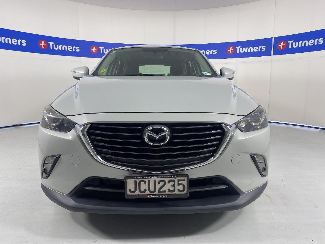 Photo '2' of Mazda CX-3