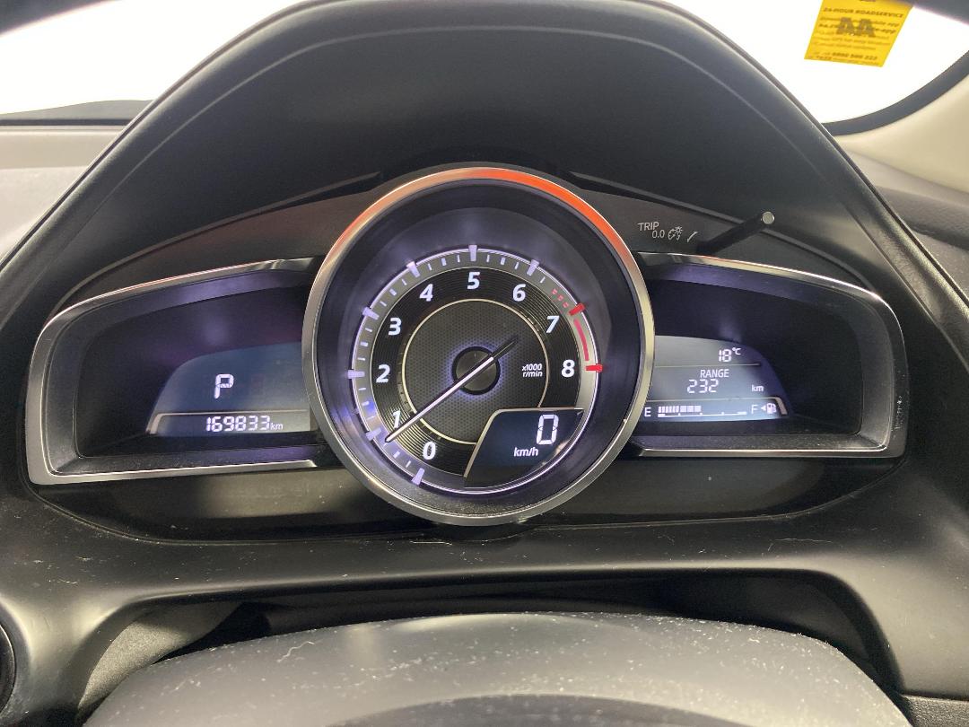 Photo '21' of Mazda CX-3