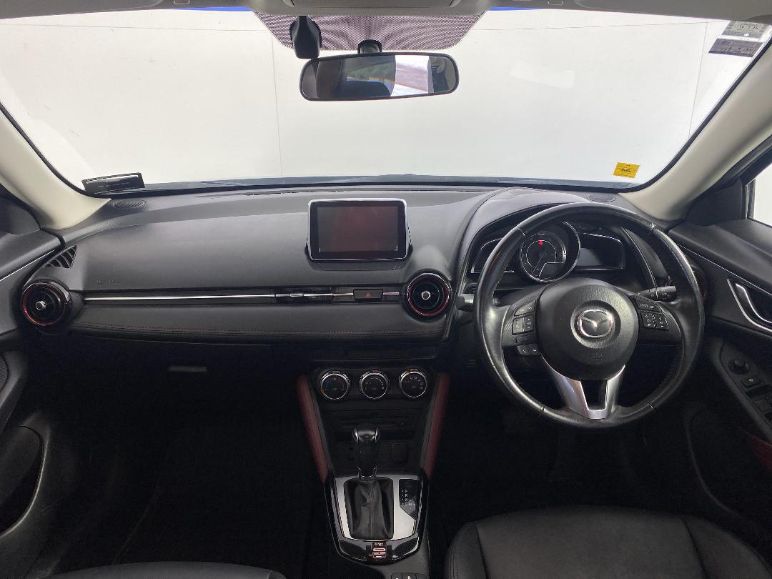 Photo '17' of Mazda CX-3