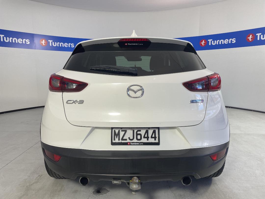 Photo '6' of Mazda CX-3 Photo '6' of Mazda CX-3