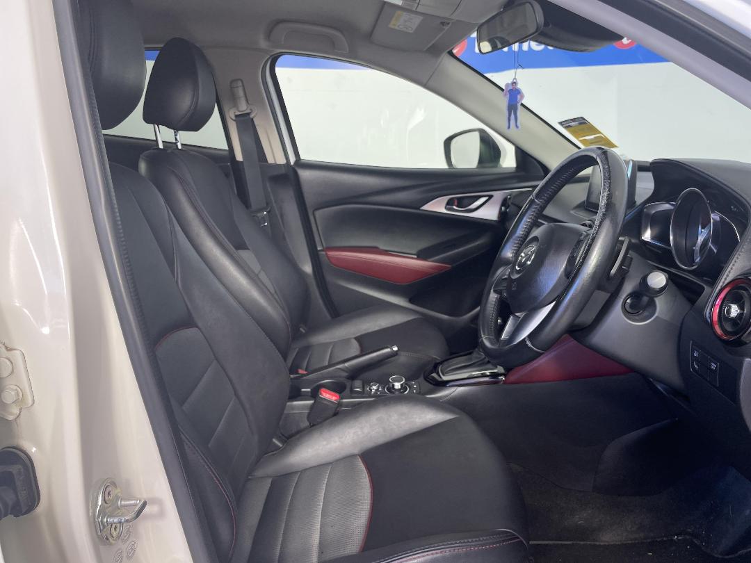 Photo '16' of Mazda CX-3 Photo '16' of Mazda CX-3