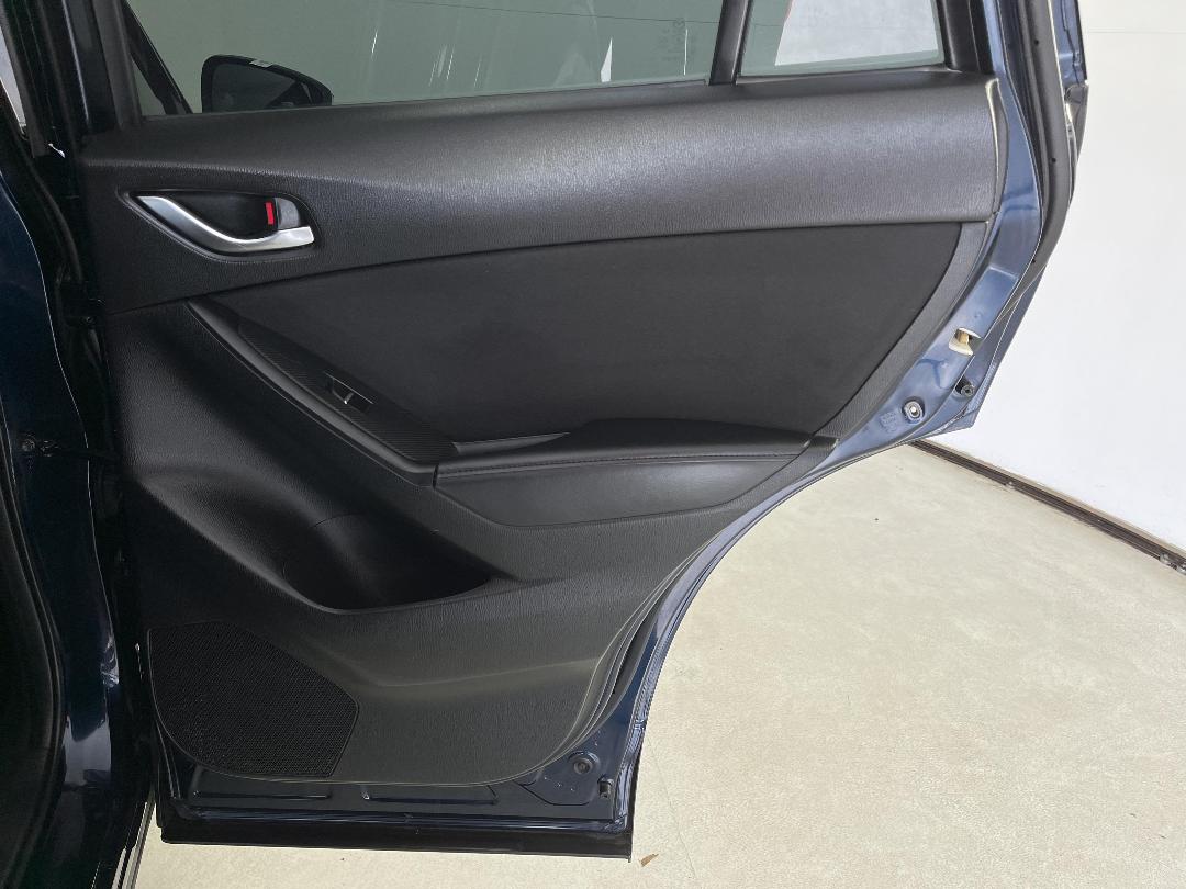 Photo '19' of Mazda CX-5