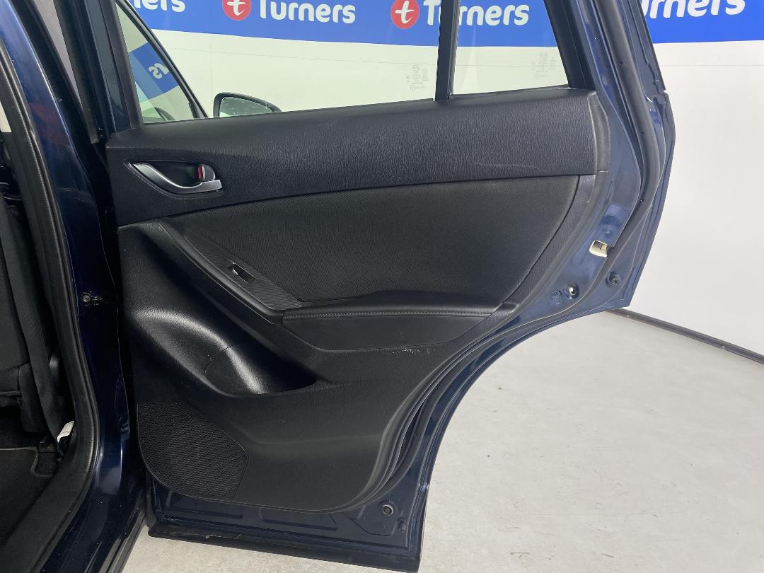 Photo '19' of Mazda CX-5 Photo '19' of Mazda CX-5