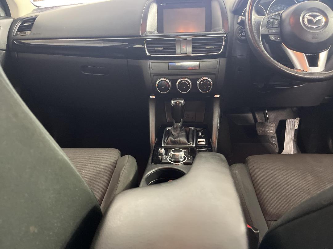 Photo '18' of Mazda CX-5