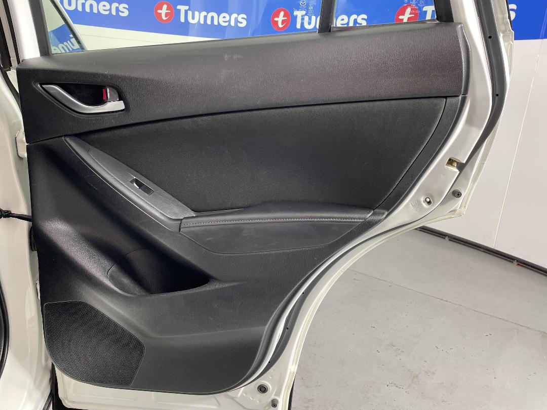 Photo '19' of Mazda CX-5