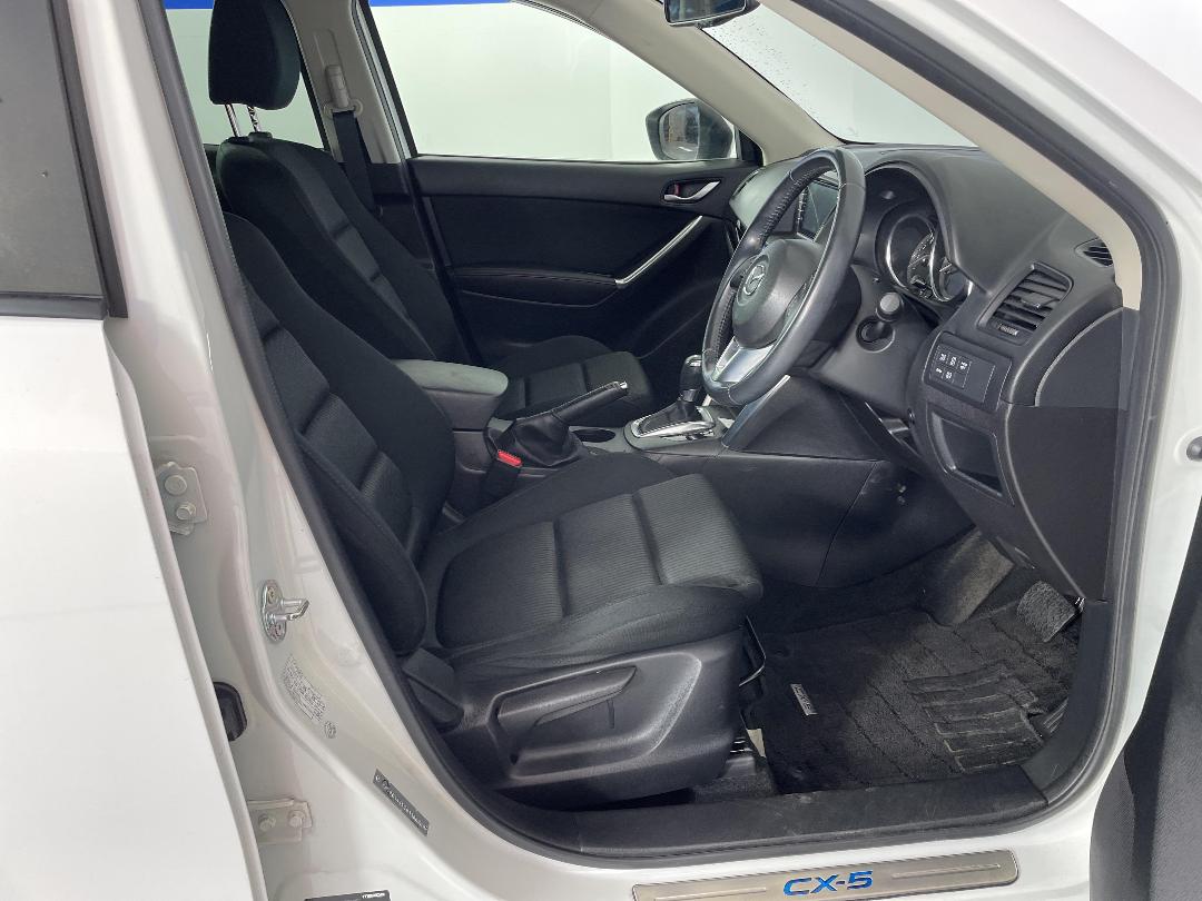Photo '16' of Mazda CX-5 Photo '16' of Mazda CX-5