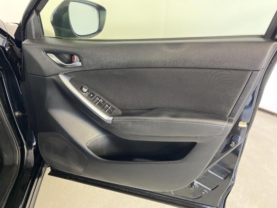 Photo '15' of Mazda CX-5