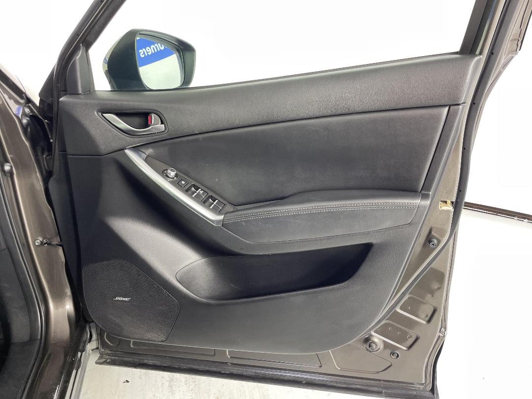 Photo '15' of Mazda CX-5