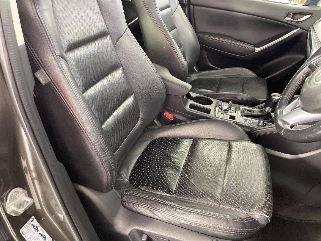 Photo '16' of Mazda CX-5