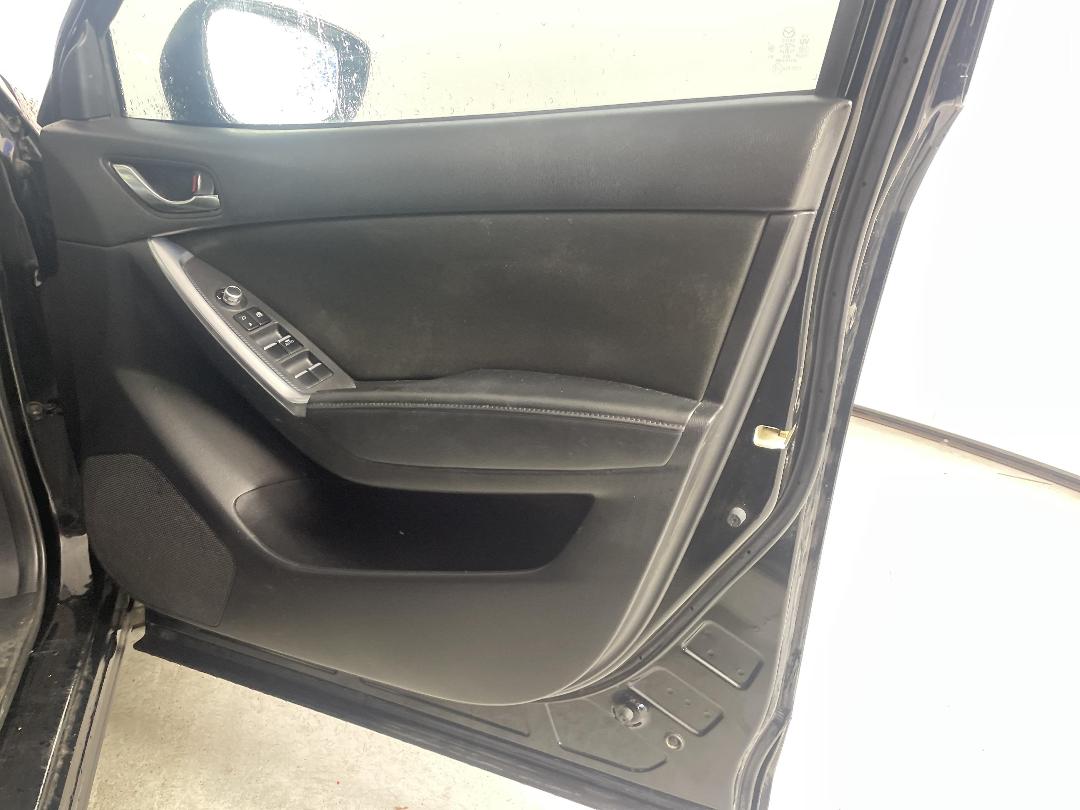 Photo '13' of Mazda CX-5 Photo '13' of Mazda CX-5