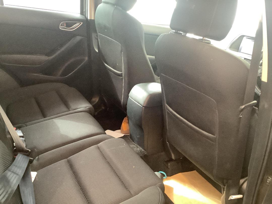 Photo '10' of Mazda CX-5