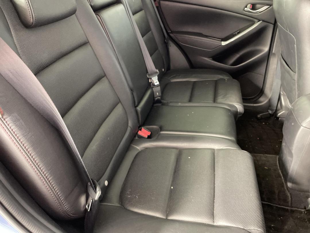 Photo '18' of Mazda CX-5