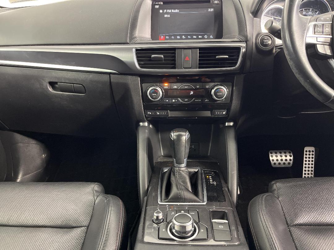 Photo '18' of Mazda CX-5