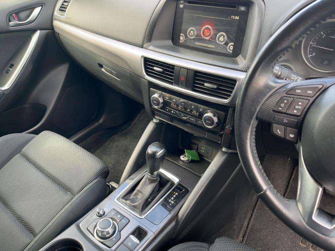 Photo '8' of Mazda CX-5