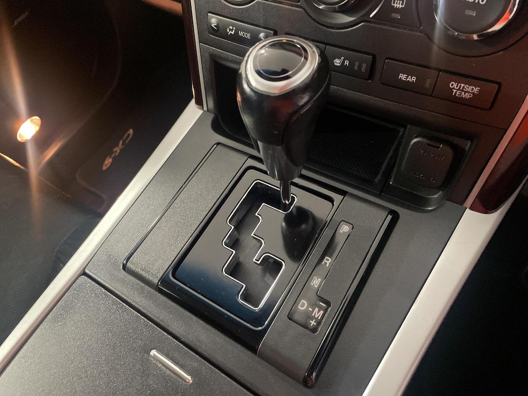 Photo '32' of Mazda CX-9 Photo '32' of Mazda CX-9