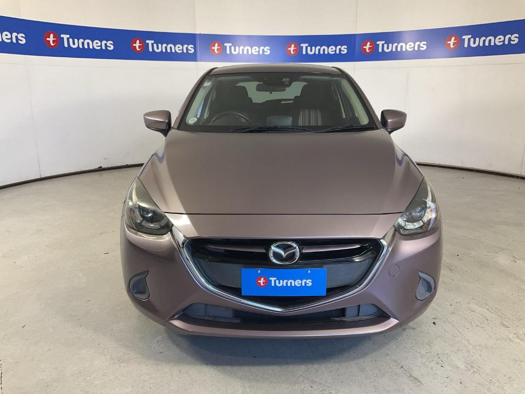 Photo '2' of Mazda Demio