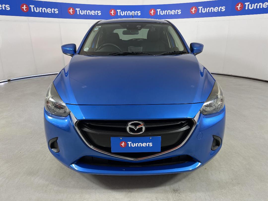 Photo '2' of Mazda Demio