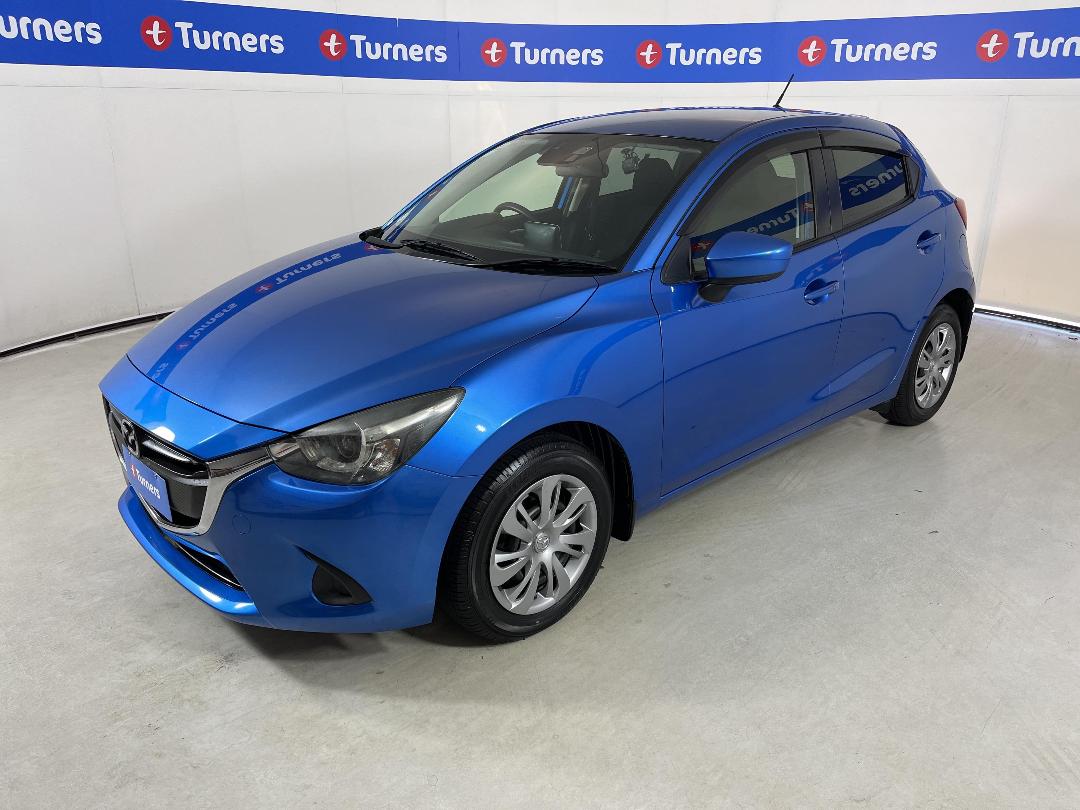 Photo '4' of Mazda Demio