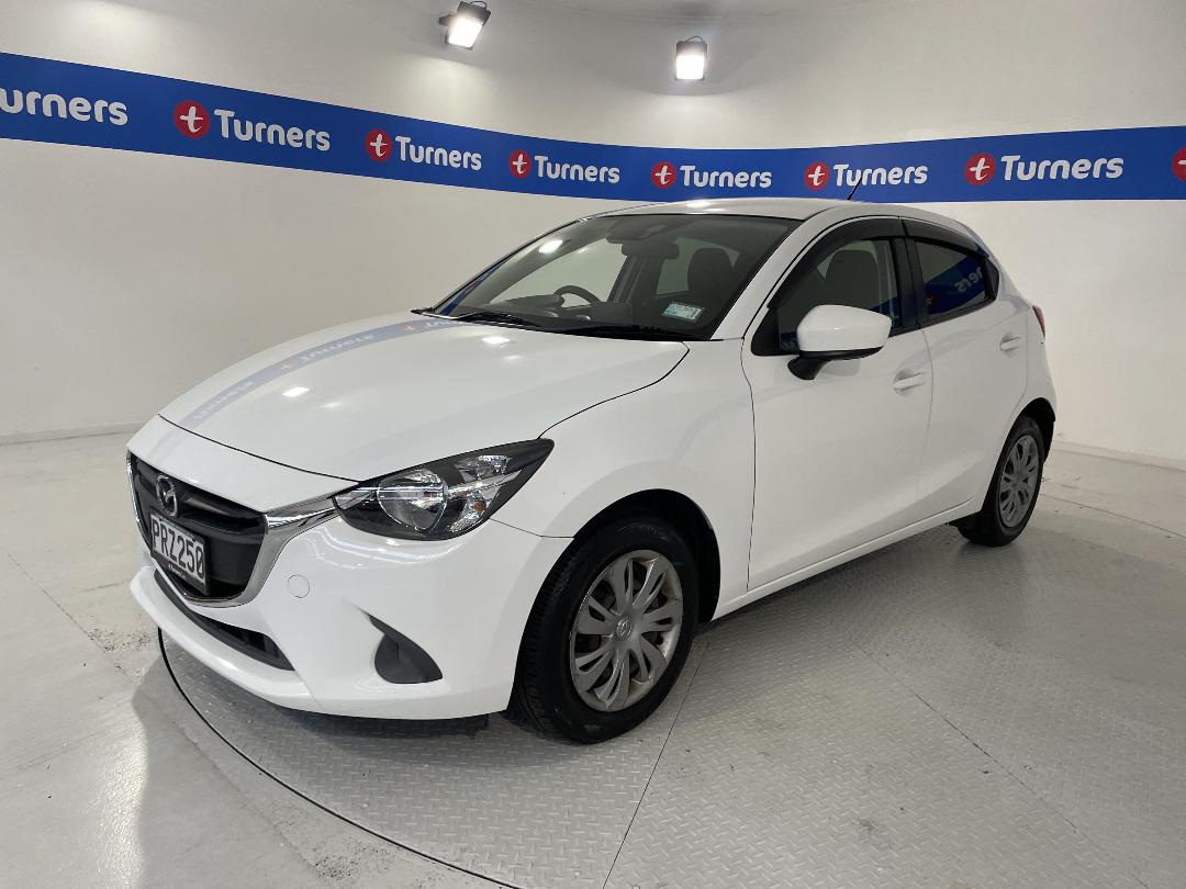 Photo '4' of Mazda Demio