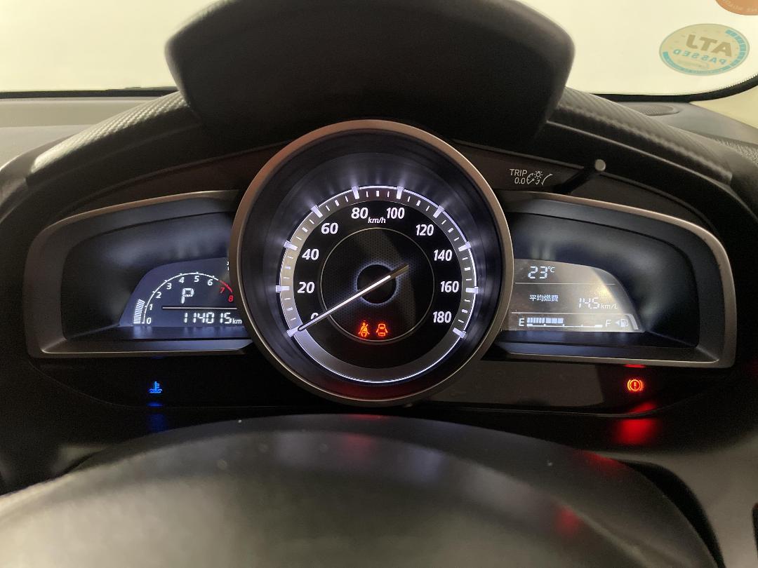 Photo '21' of Mazda Demio