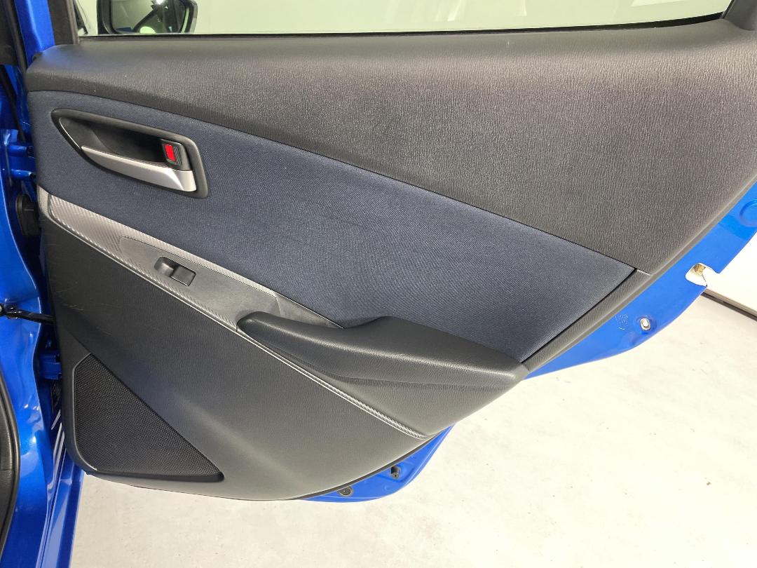 Photo '19' of Mazda Demio