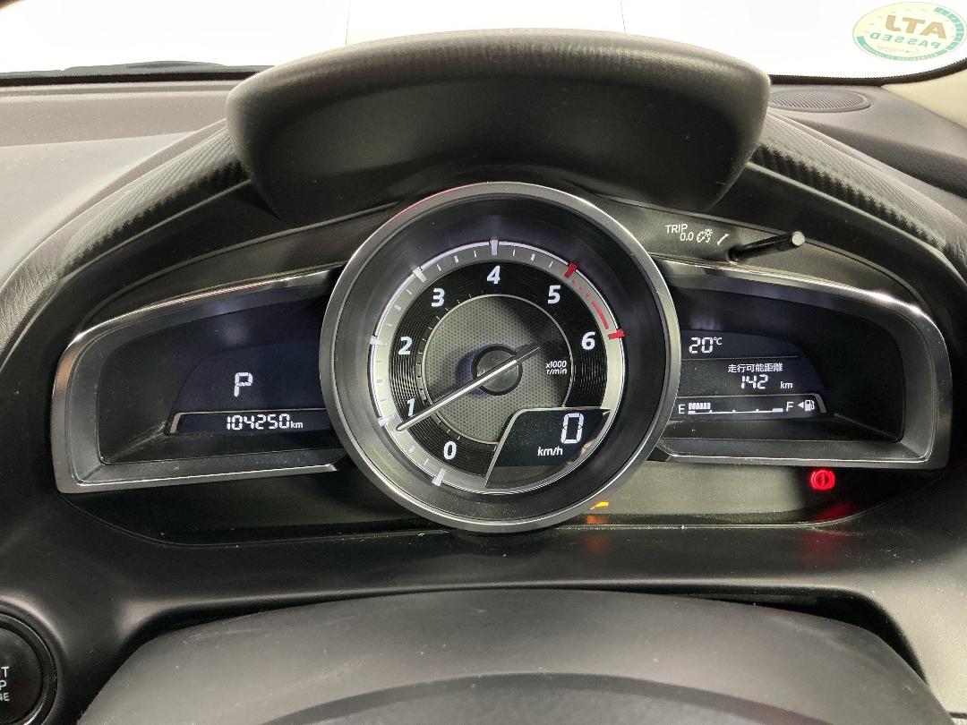 Photo '21' of Mazda Demio Photo '21' of Mazda Demio