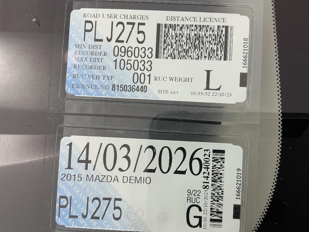Photo '28' of Mazda Demio Photo '28' of Mazda Demio