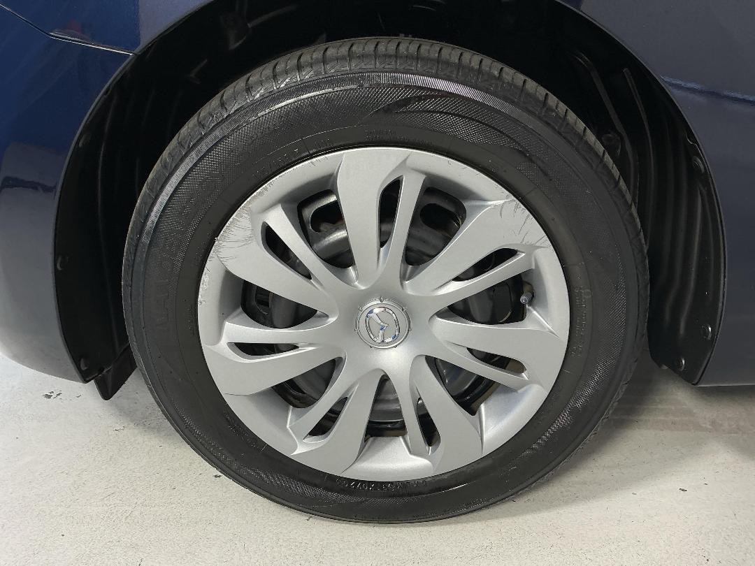 Photo '10' of Mazda Demio