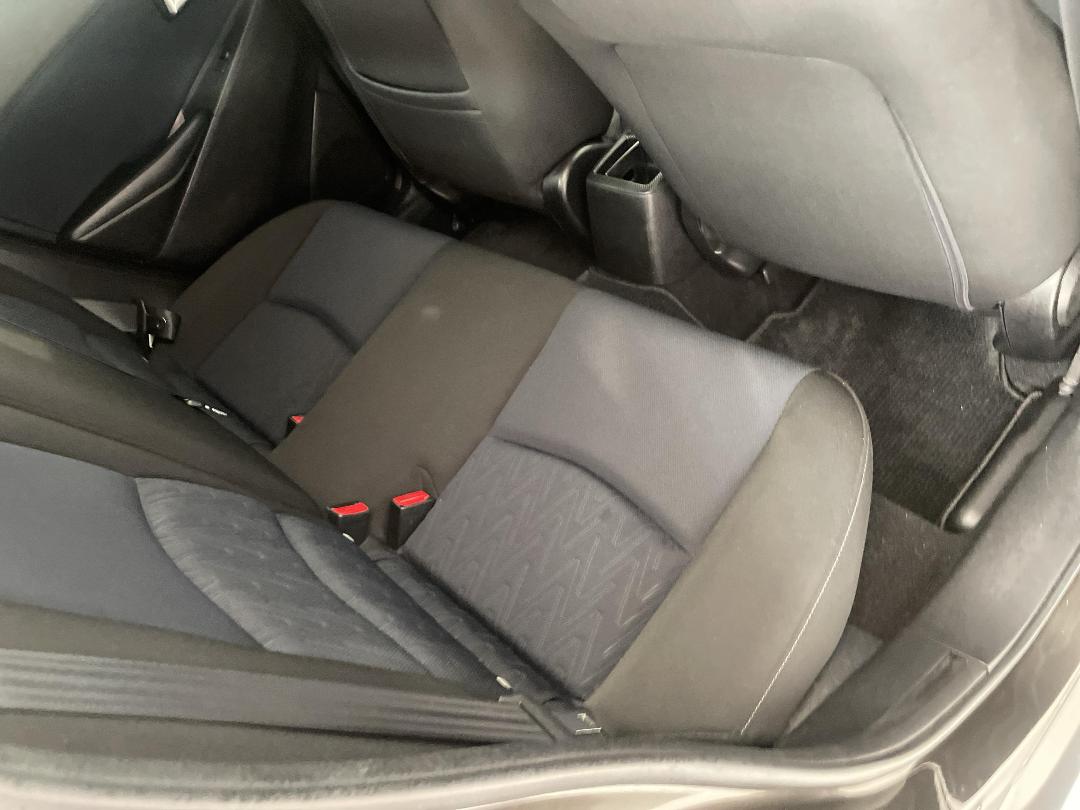 Photo '20' of Mazda Demio Photo '20' of Mazda Demio