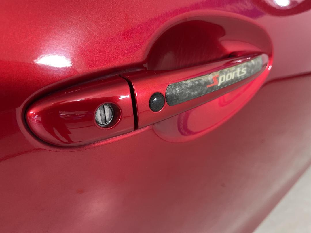 Photo '23' of Mazda Demio