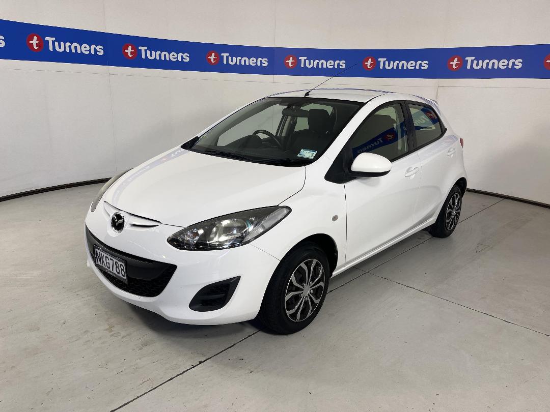 Photo '4' of Mazda Demio