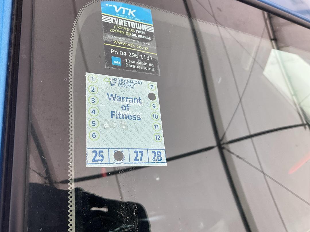 Photo '12' of Mazda Demio Skyactiv