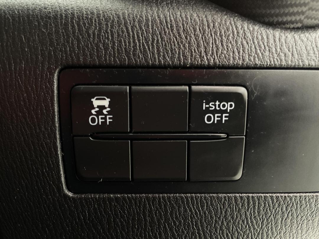 Photo '23' of Mazda Demio Photo '23' of Mazda Demio