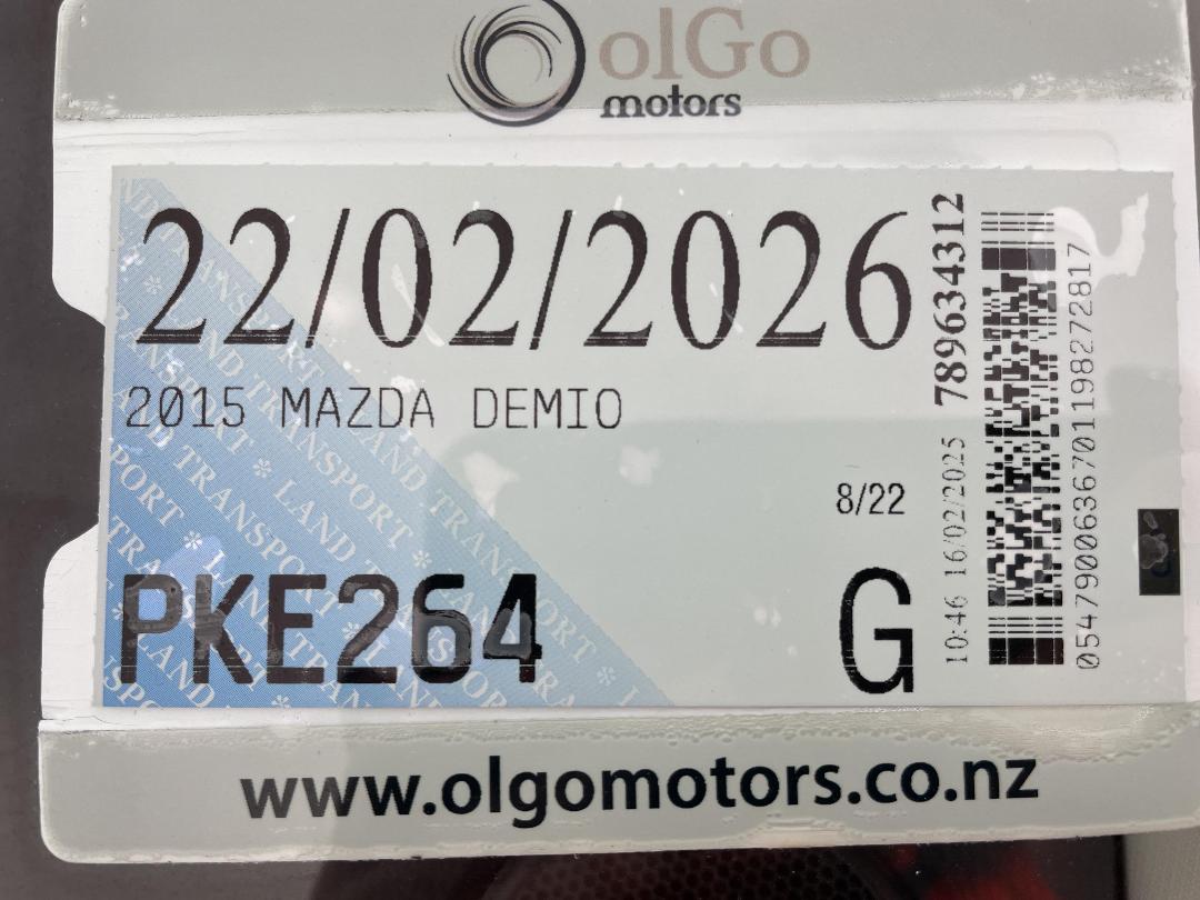 Photo '29' of Mazda Demio Photo '29' of Mazda Demio