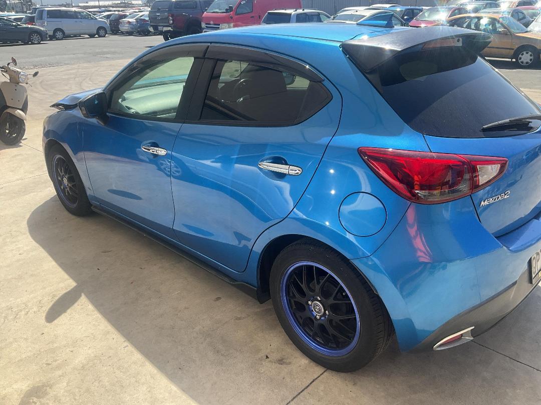 Photo '3' of Mazda Demio