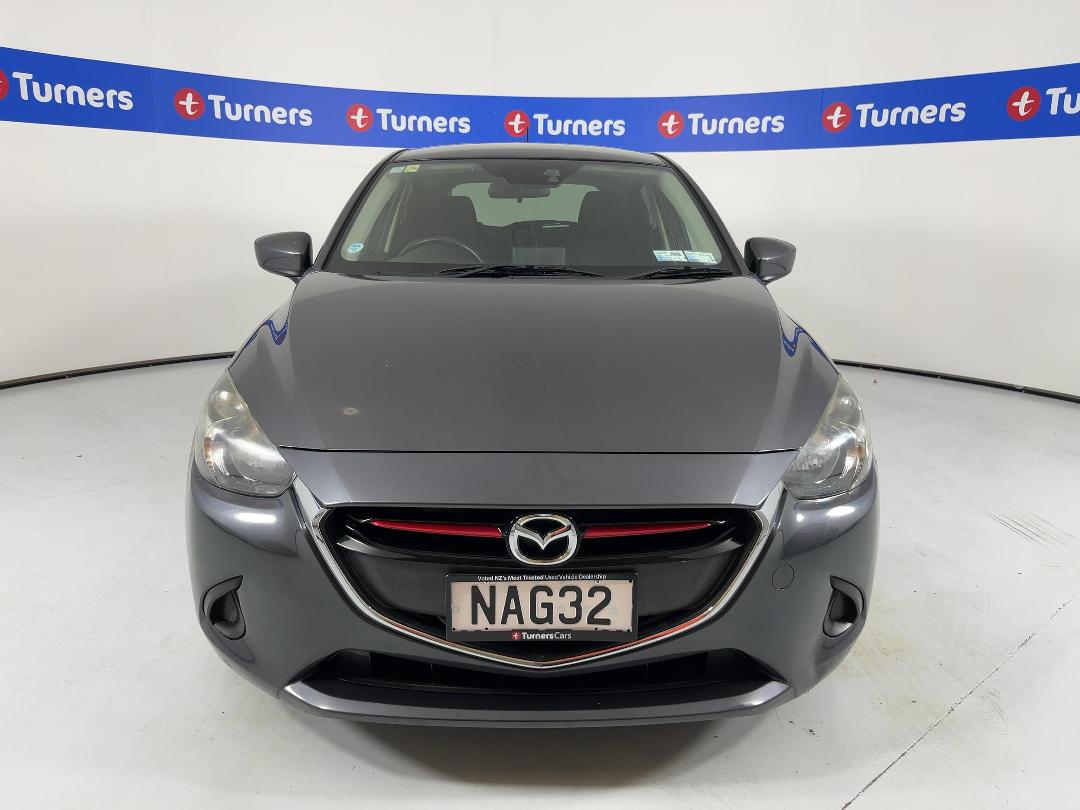 Photo '2' of Mazda Demio Photo '2' of Mazda Demio