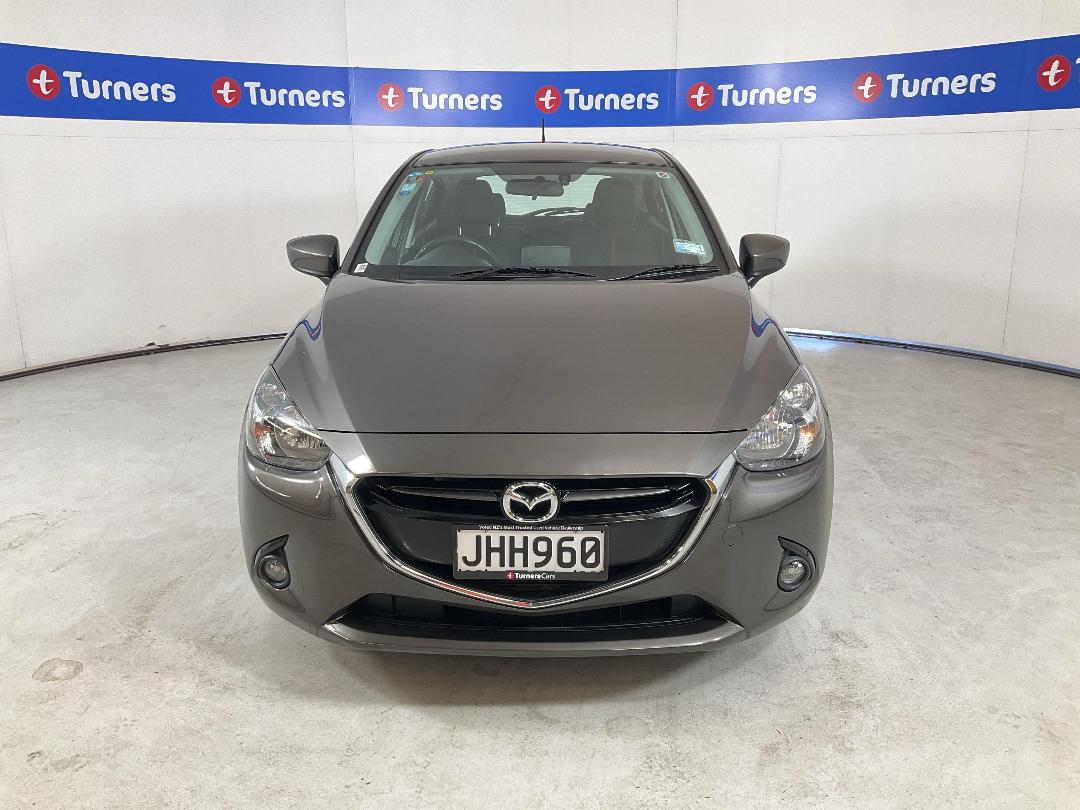 Photo '2' of Mazda Mazda2