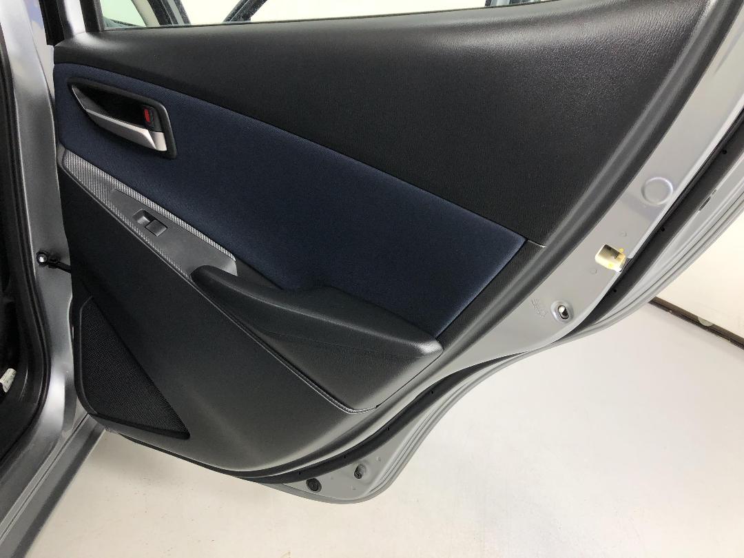 Photo '19' of Mazda Mazda2